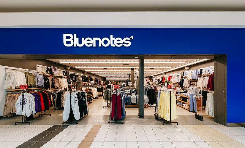 Bluenotes inside Upper Canada Mall