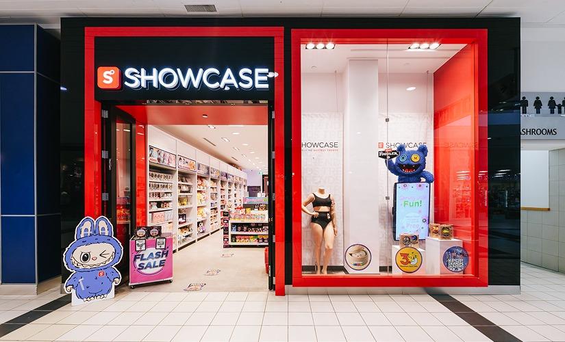 Showcase inside Upper Canada Mall