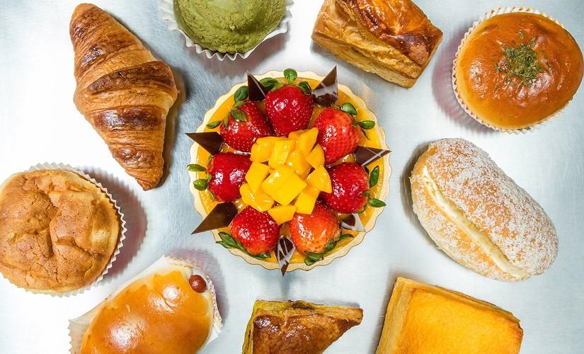 Saint Germain Bakery inside Upper Canada Mall