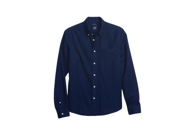 Gap Classic Oxford Shirt Untucked Fit, $39