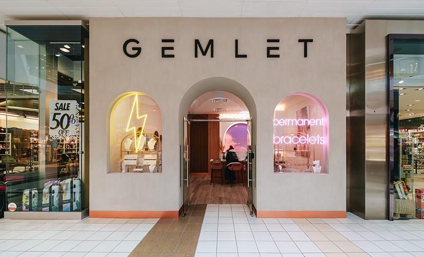 Gemlet inside Upper Canada Mall