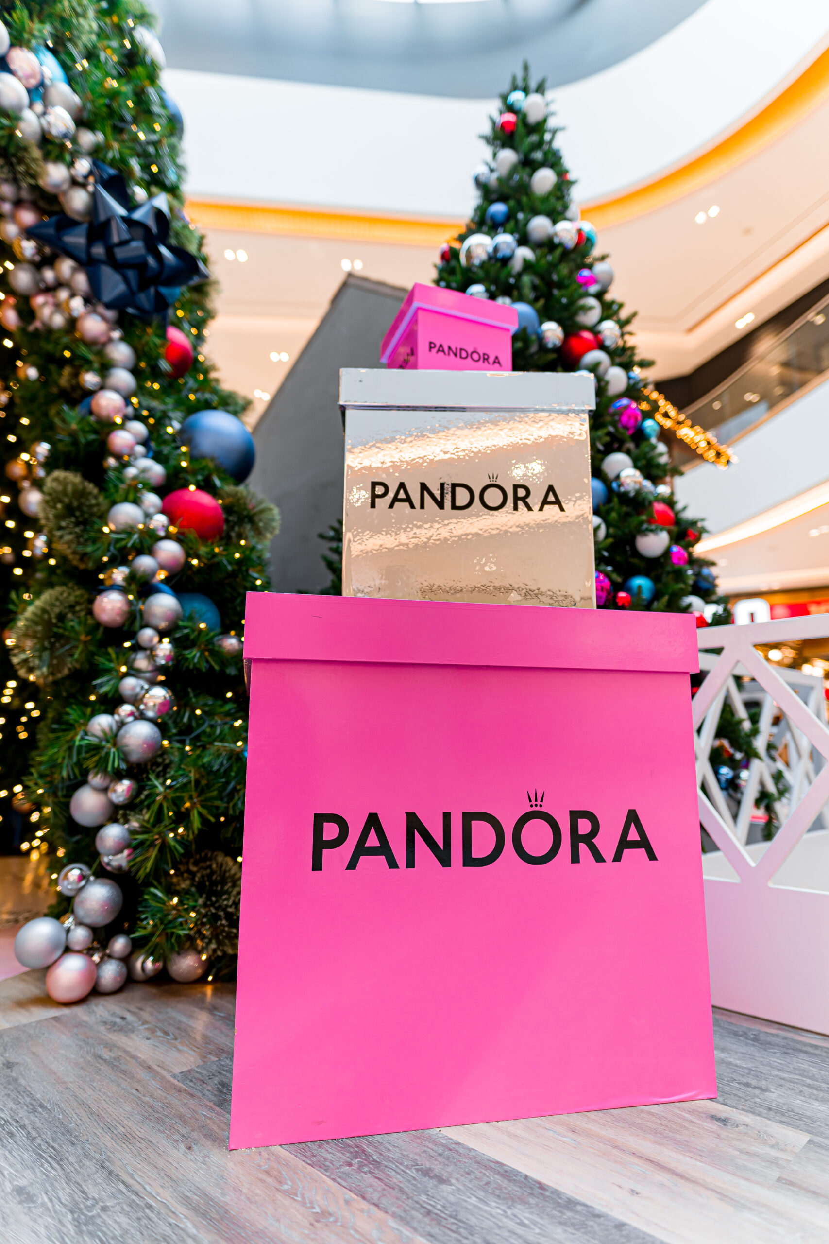 Pandora Holiday sponsorship